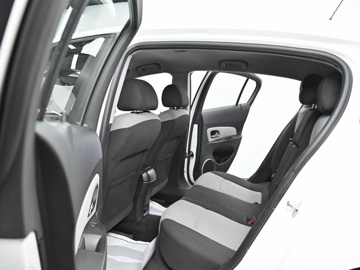 Chevrolet Cruze 2013 года с пробегом. Фото: #11