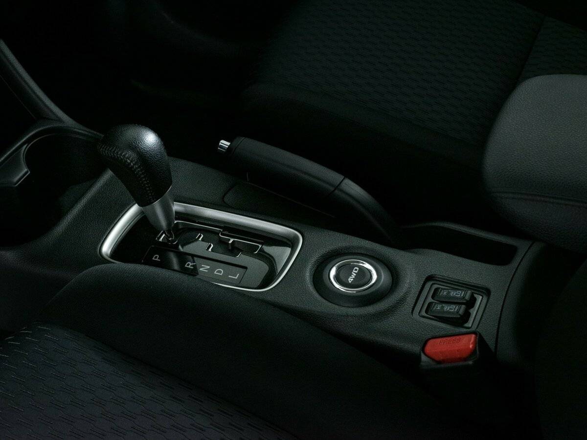 Mitsubishi Outlander 2012 года с пробегом. Фото: #12