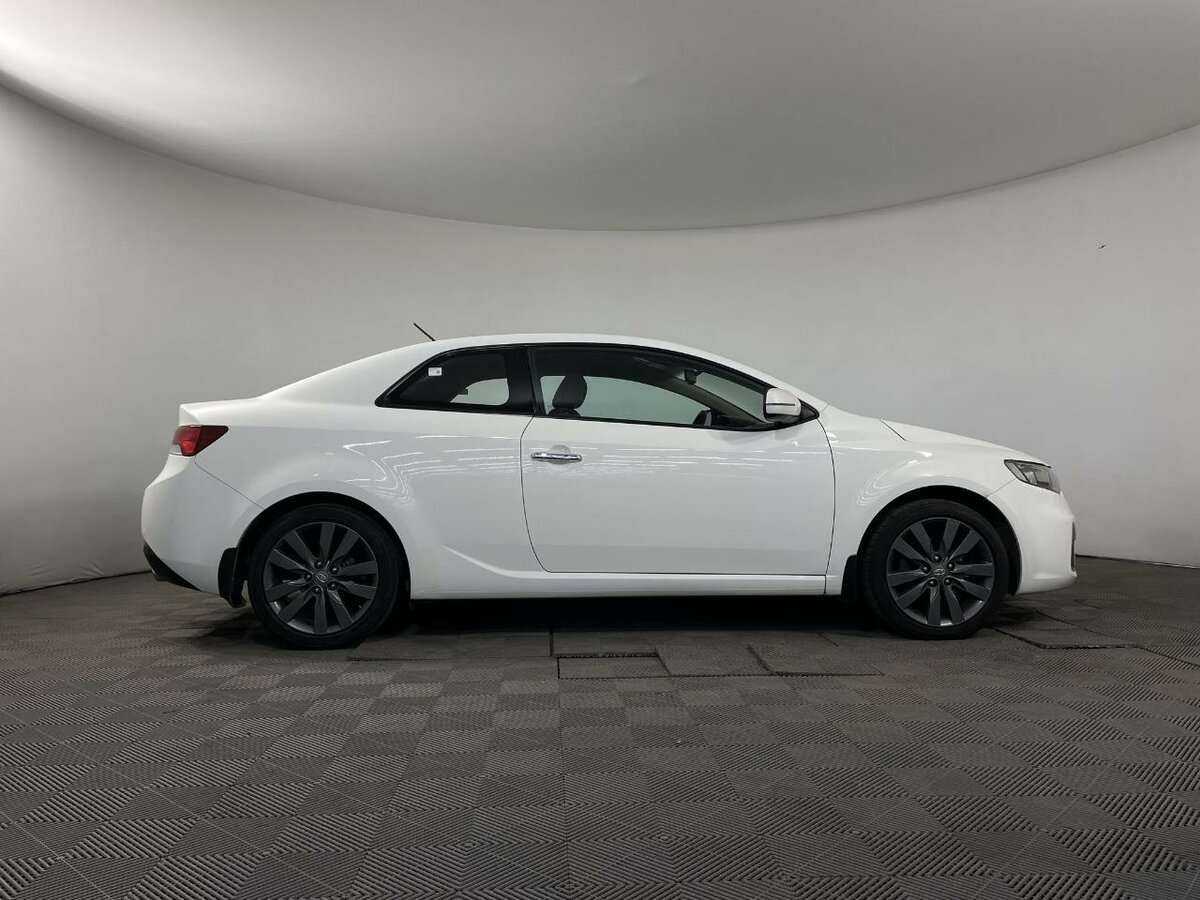 Kia Cerato 2012 года с пробегом. Фото: #3