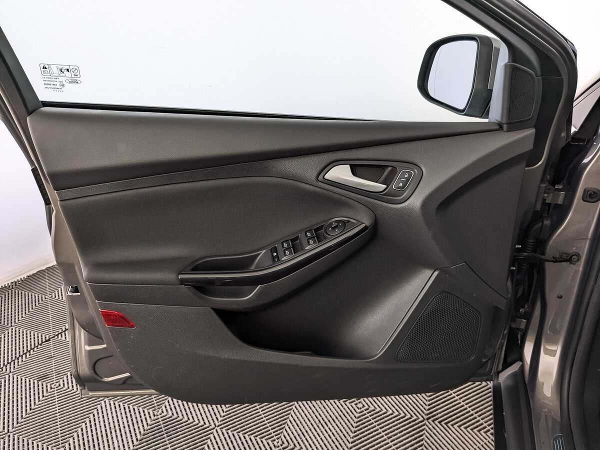 Ford Focus 2017 года с пробегом. Фото: #18