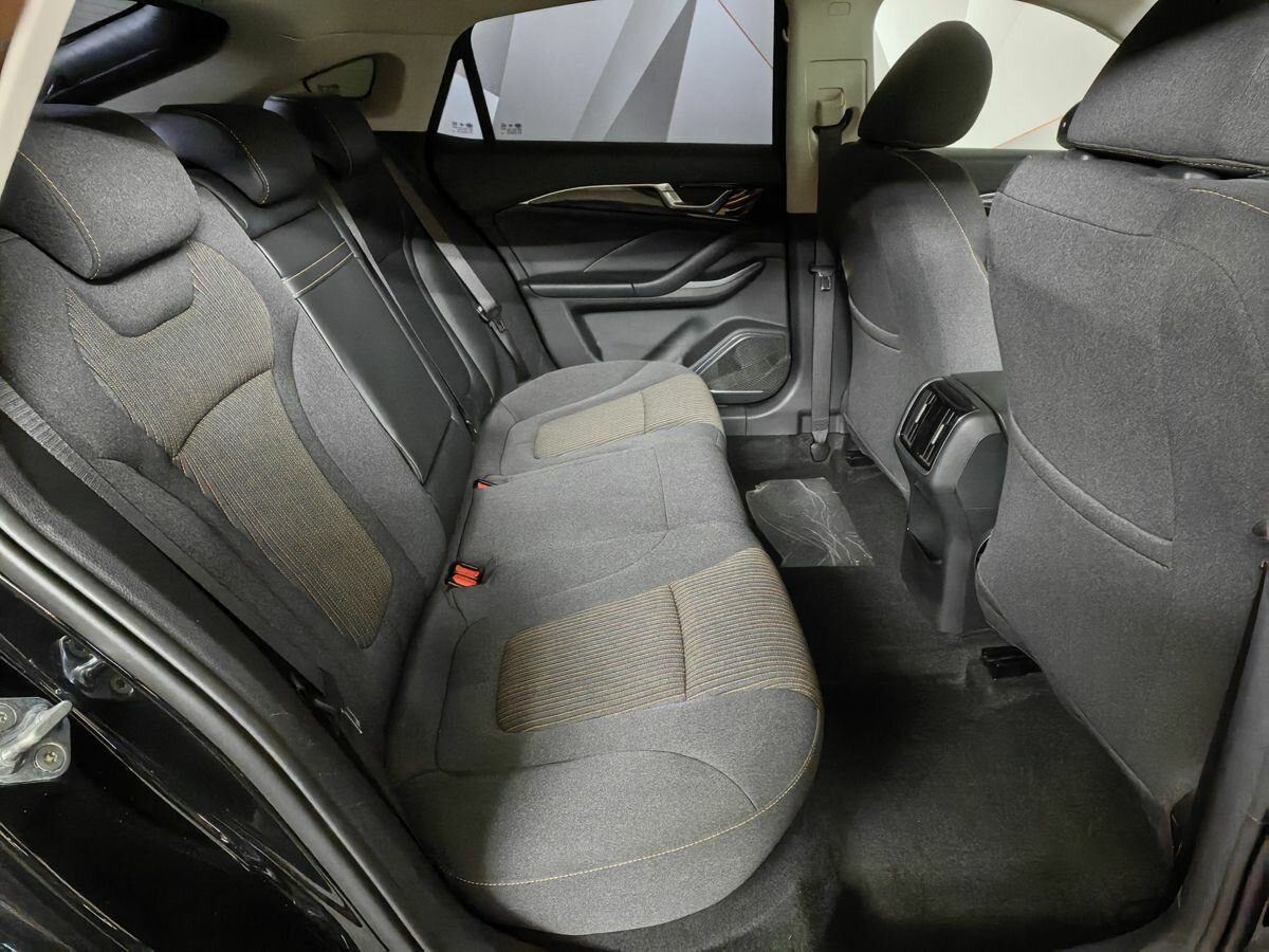 FAW Bestune B70 2023 года с пробегом. Фото: #12