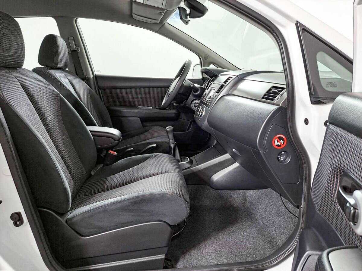 Nissan Tiida 2012 года с пробегом. Фото: #8