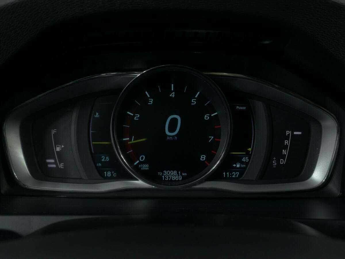 Volvo S60 2014 года с пробегом. Фото: #11