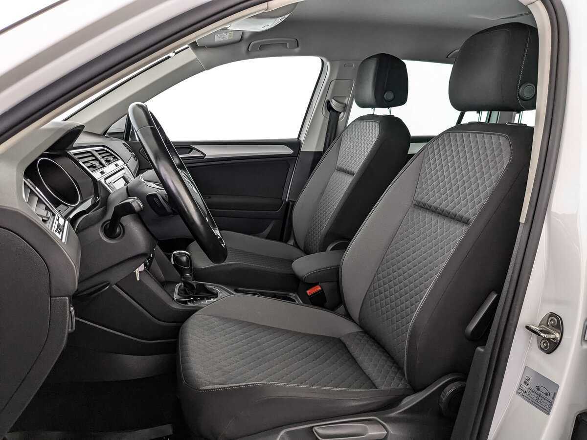 Volkswagen Tiguan 2018 года с пробегом. Фото: #15