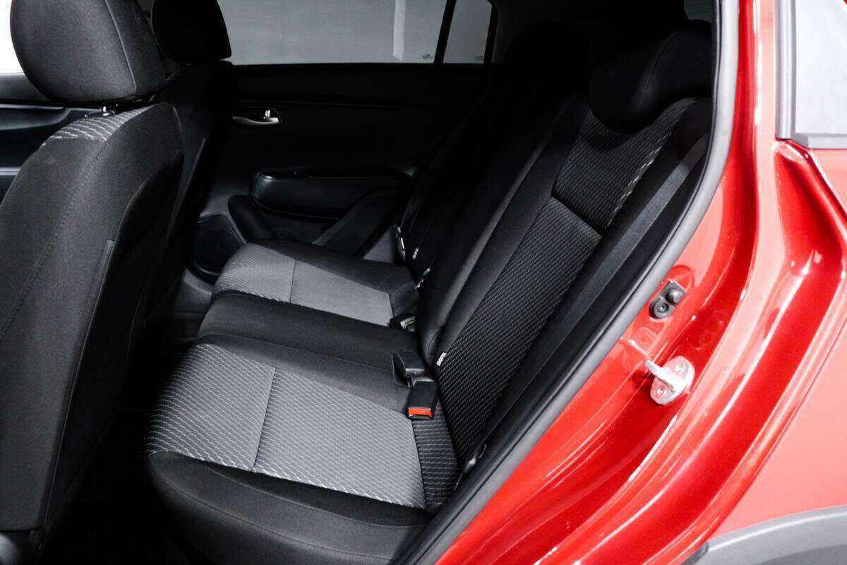 Kia Rio 2018 года с пробегом. Фото: #11