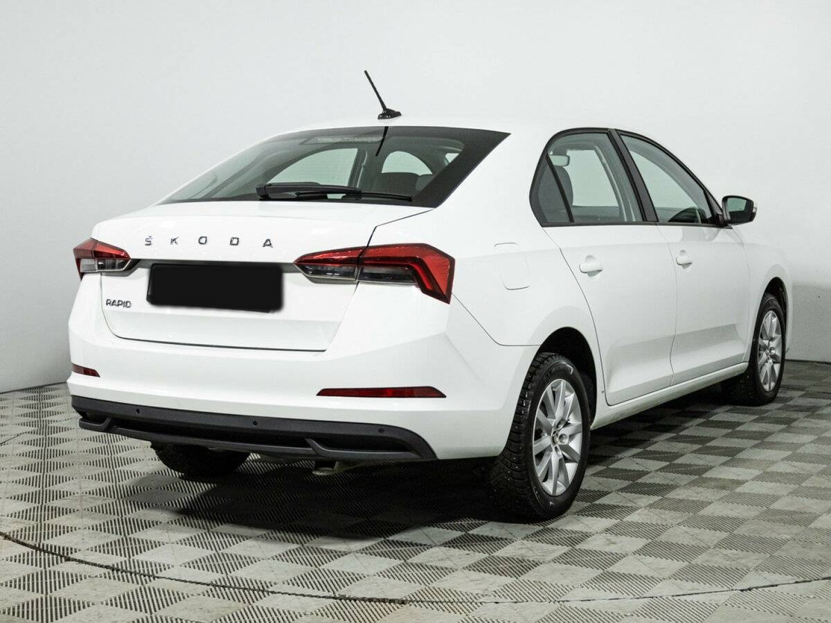 Skoda Rapid 2022 года с пробегом. Фото: #4