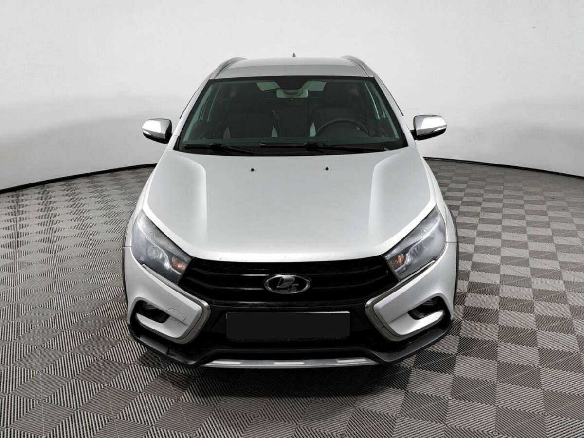 Lada (ВАЗ) Vesta 2018 года с пробегом. Фото: #1