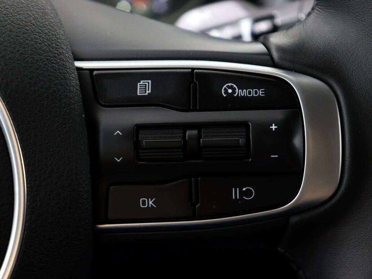 Kia K5 2021 года с пробегом. Фото: #18