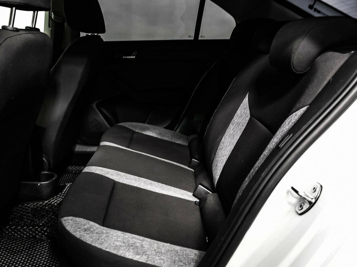 Skoda Rapid 2021 года с пробегом. Фото: #11