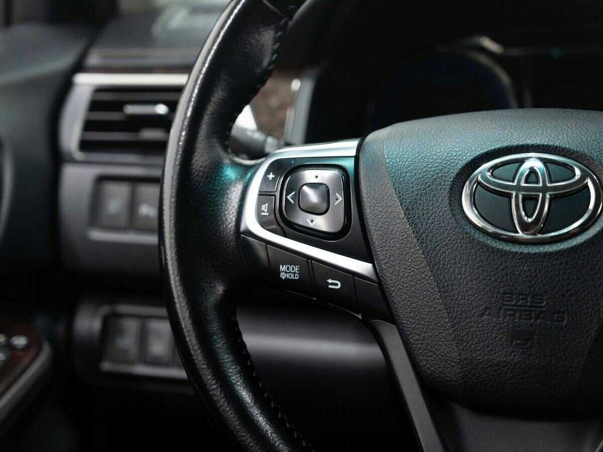 Toyota Camry 2014 года с пробегом. Фото: #14