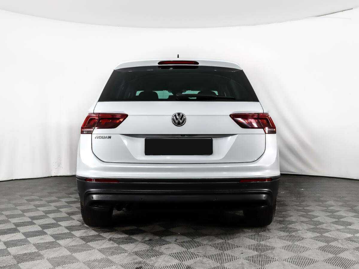 Volkswagen Tiguan 2019 года с пробегом. Фото: #4