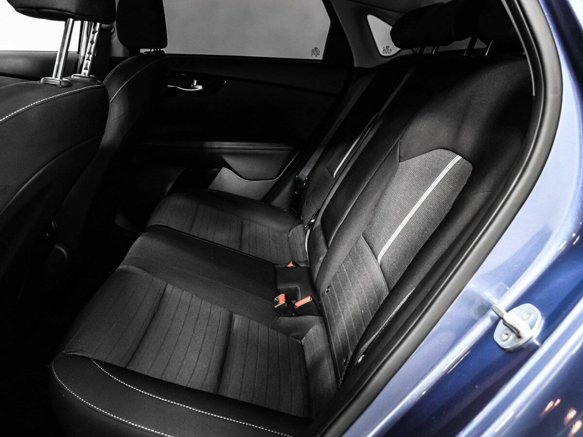 Kia Cerato 2018 года с пробегом. Фото: #11