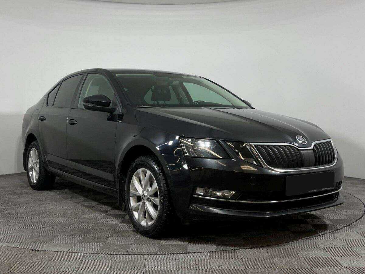 Skoda Octavia 2017 года с пробегом. Фото: #2