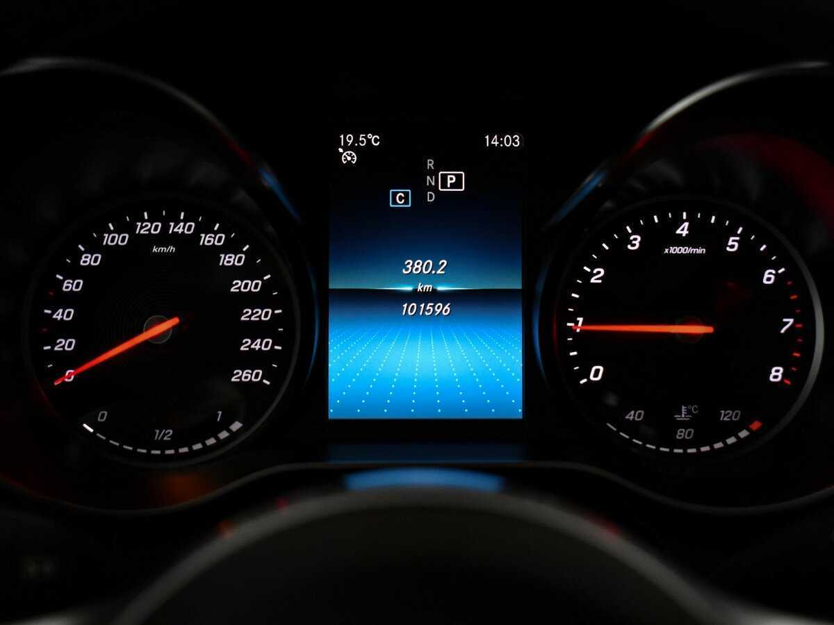 Mercedes-Benz C-Класс 2018 года с пробегом. Фото: #19