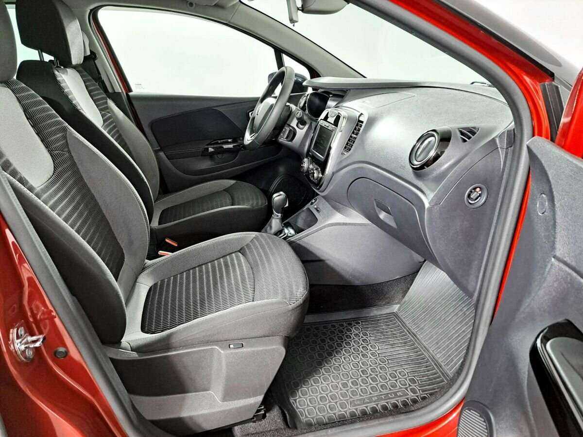 Renault Kaptur 2019 года с пробегом. Фото: #8