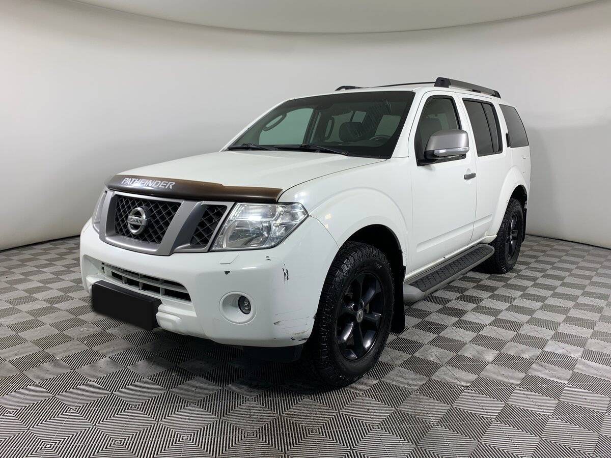 Nissan Pathfinder 2013 года с пробегом. Посмотреть фото