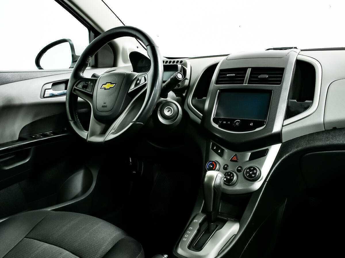 Chevrolet Aveo 2014 года с пробегом. Фото: #8