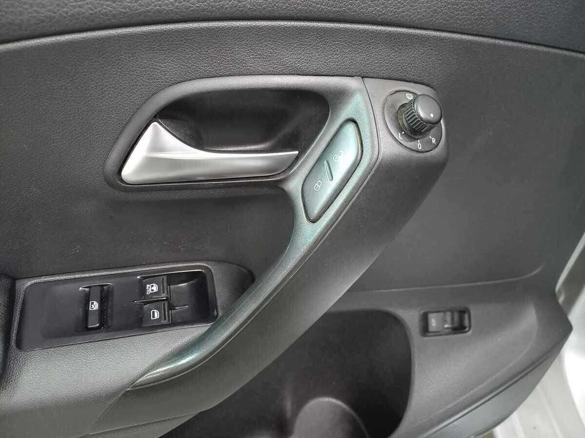 Volkswagen Polo 2013 года с пробегом. Фото: #13