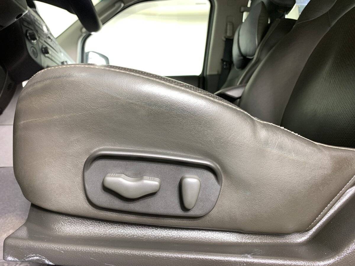 Nissan Pathfinder 2012 года с пробегом. Фото: #15