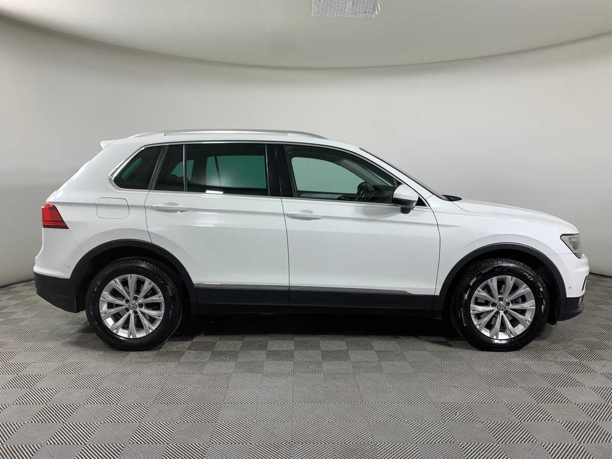 Volkswagen Tiguan 2017 года с пробегом. Фото: #3
