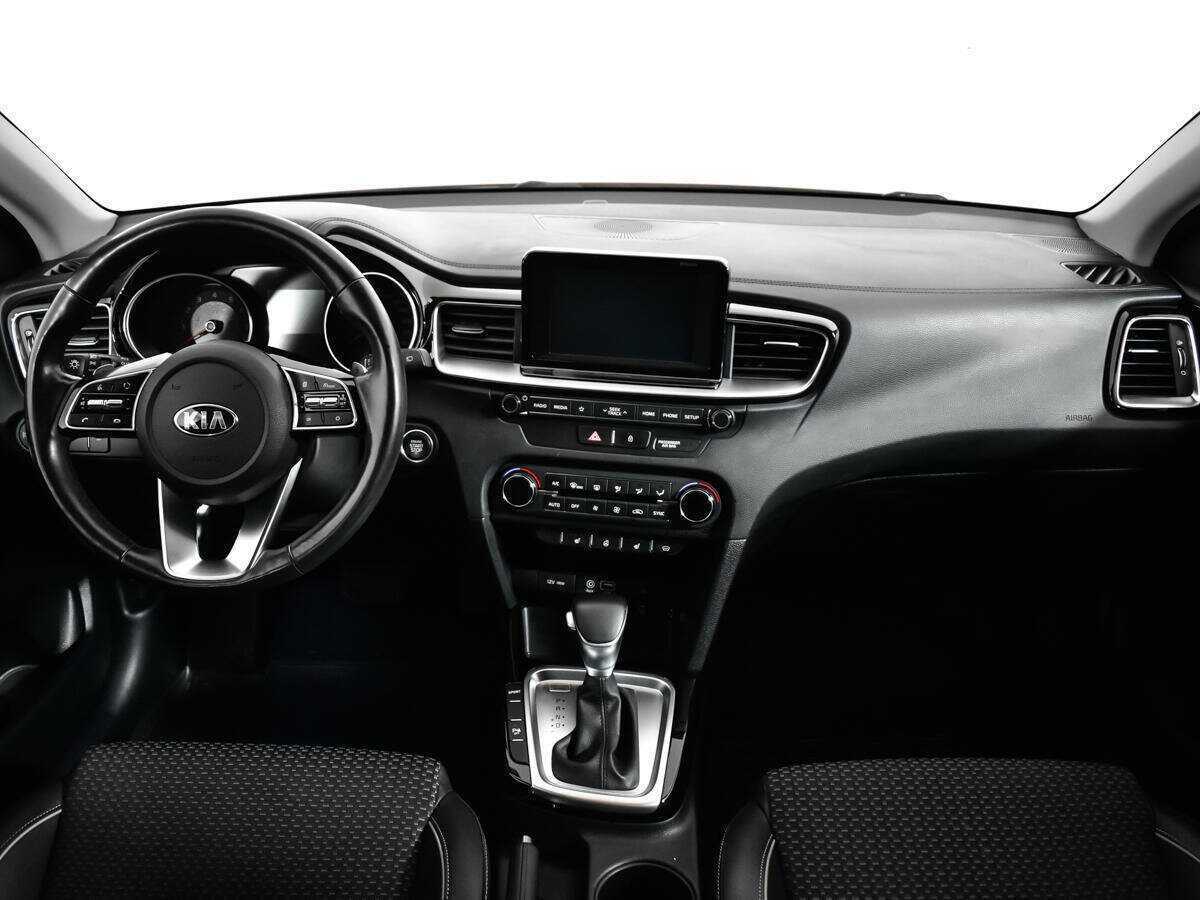 Kia Ceed 2019 года с пробегом. Фото: #7