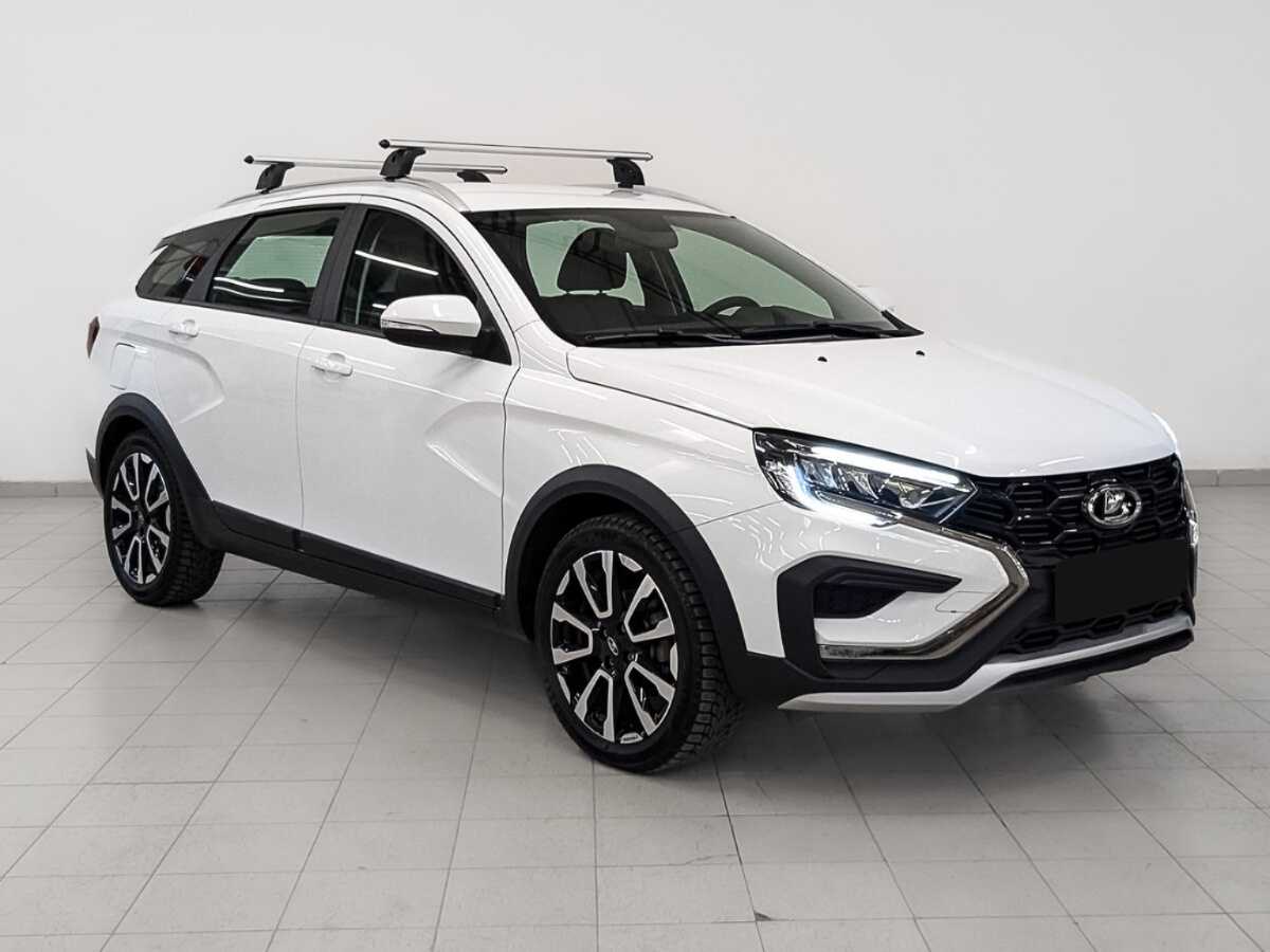 Lada (ВАЗ) Vesta 2024 года с пробегом. Фото: #2