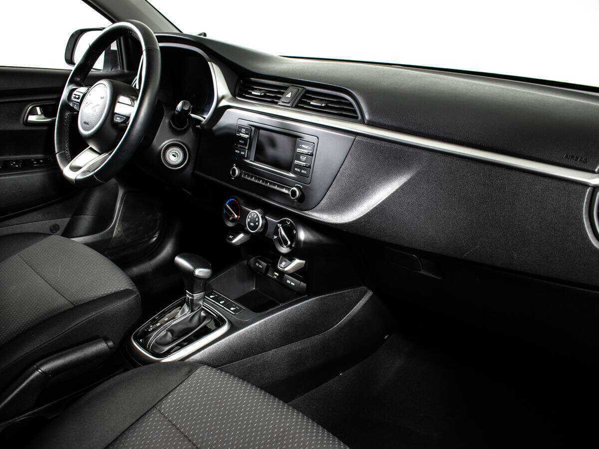 Kia Rio 2021 года с пробегом. Фото: #8