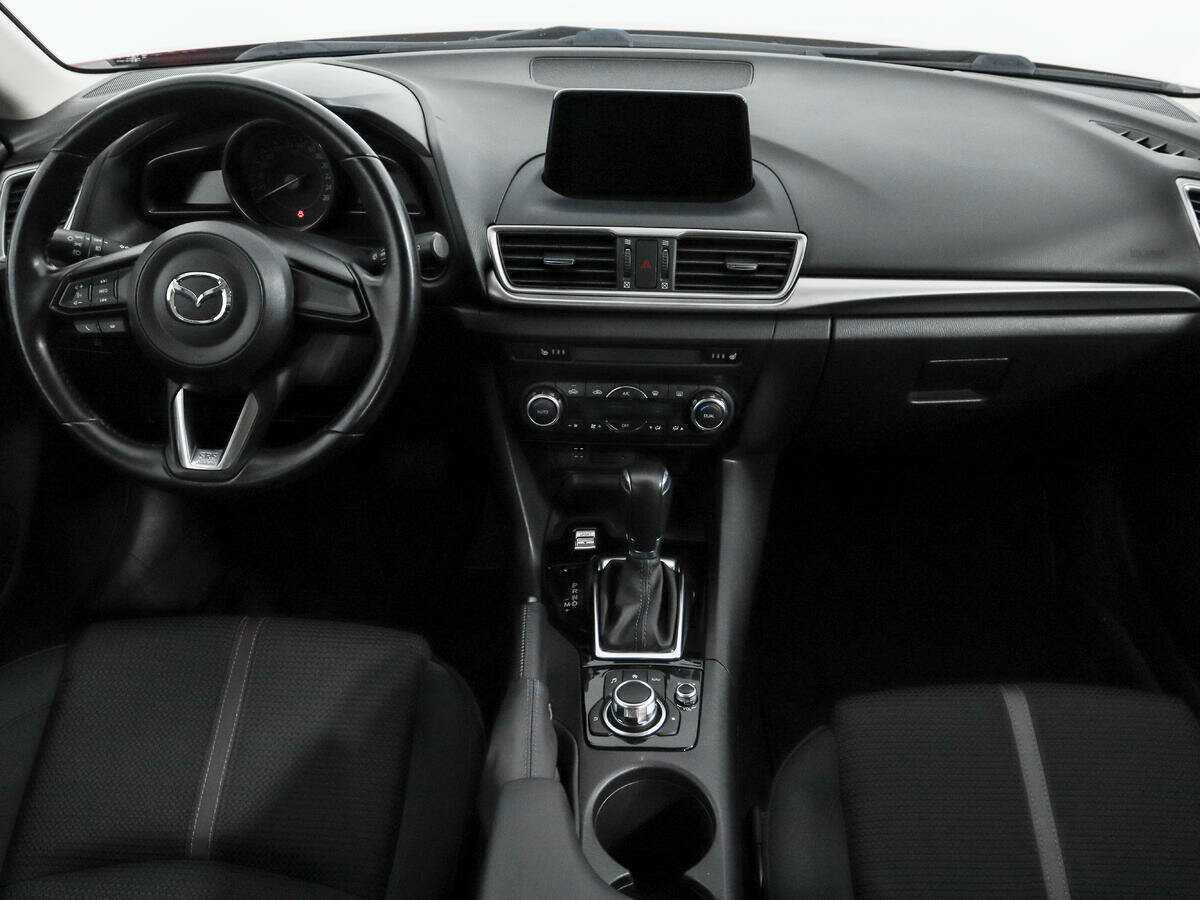 Mazda 3 2016 года с пробегом. Фото: #13