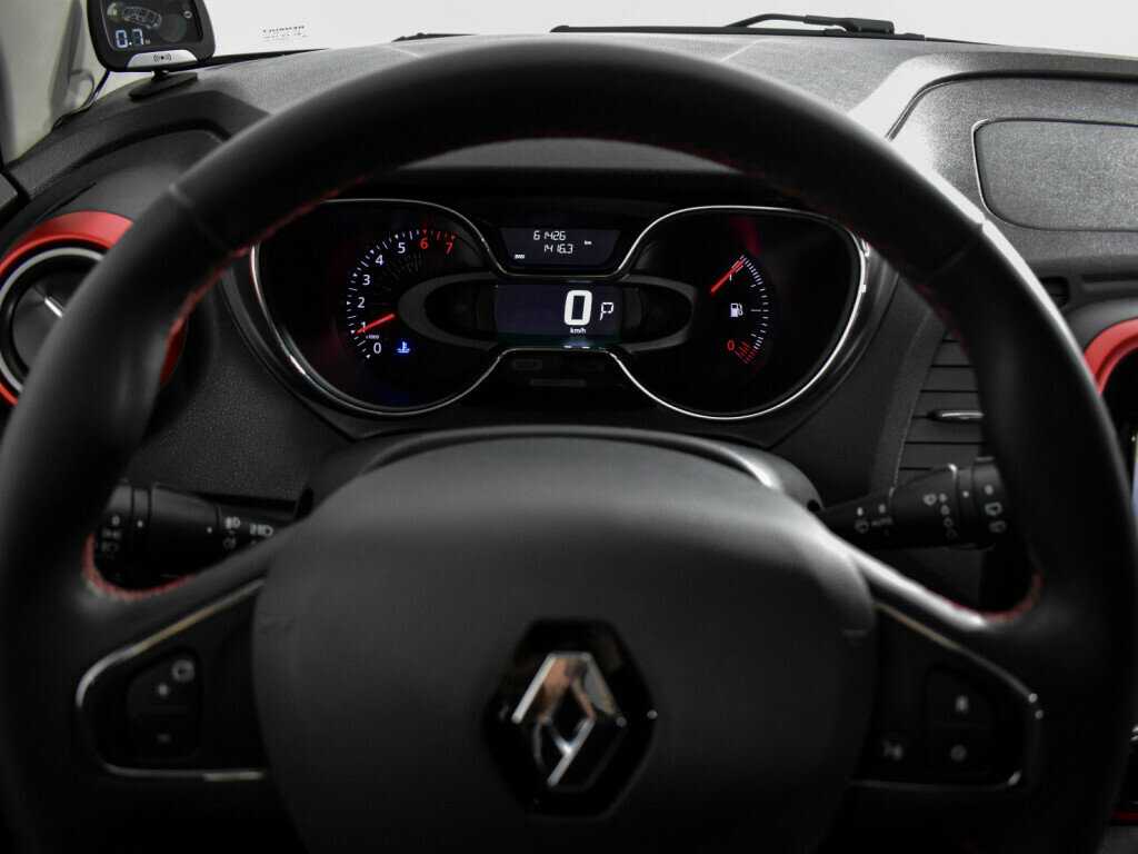 Renault Kaptur 2018 года с пробегом. Фото: #18