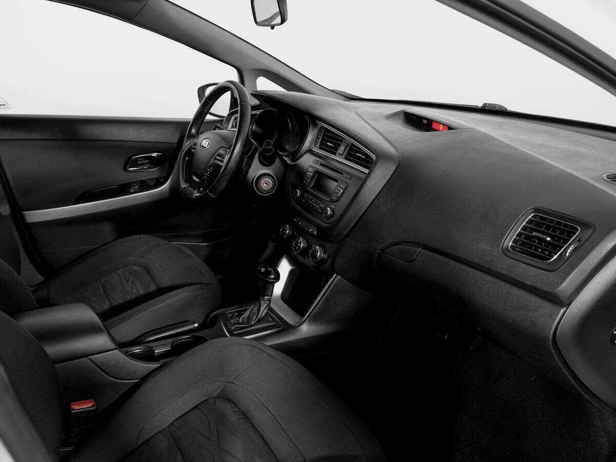Kia Ceed 2016 года с пробегом. Фото: #8