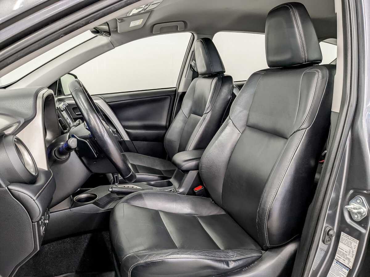 Toyota RAV4 2014 года с пробегом. Фото: #17
