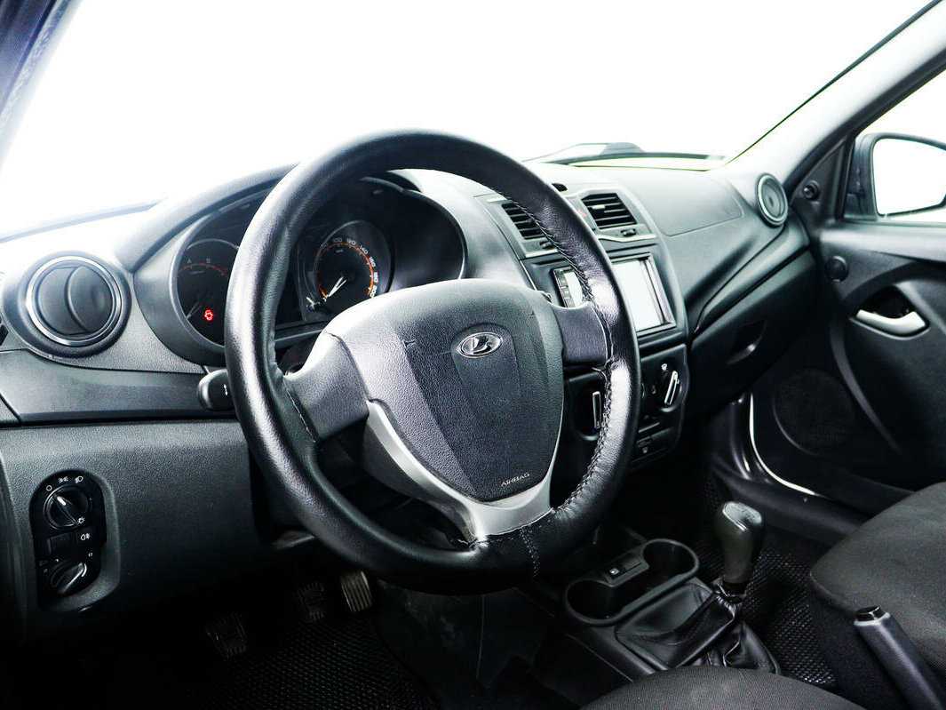 Lada (ВАЗ) Granta 2019 года с пробегом. Фото: #12