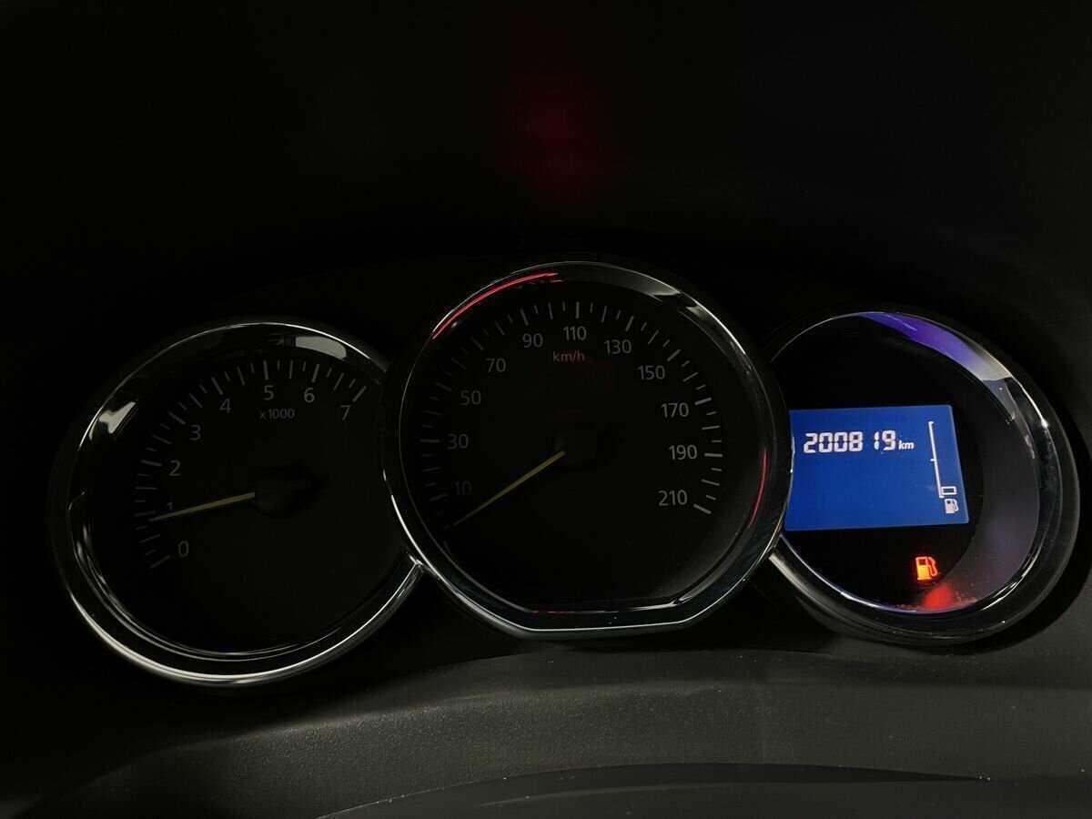 Renault Logan 2018 года с пробегом. Фото: #10