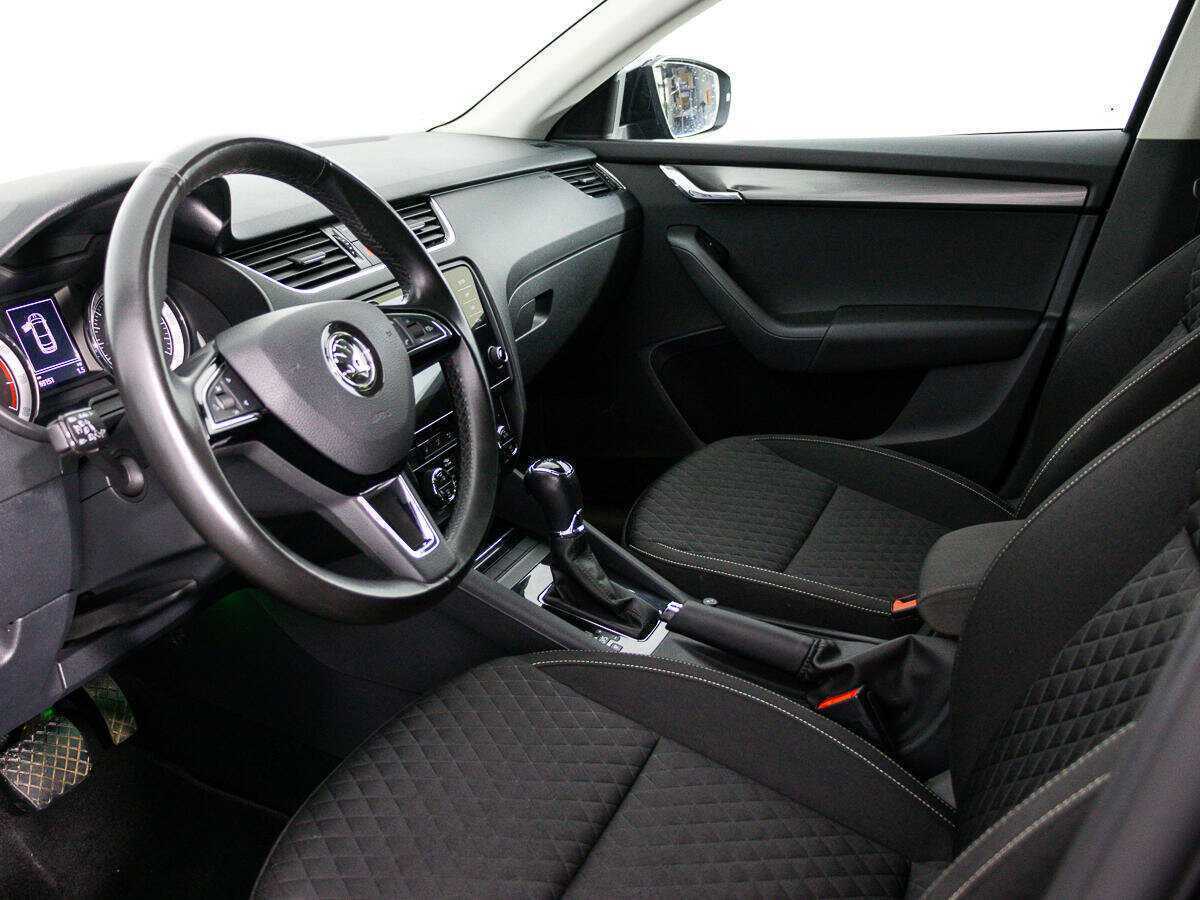 Skoda Octavia 2018 года с пробегом. Фото: #10
