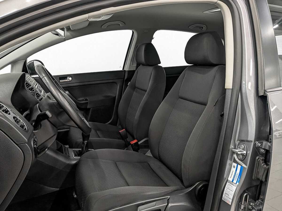 Volkswagen Golf Plus 2012 года с пробегом. Фото: #19