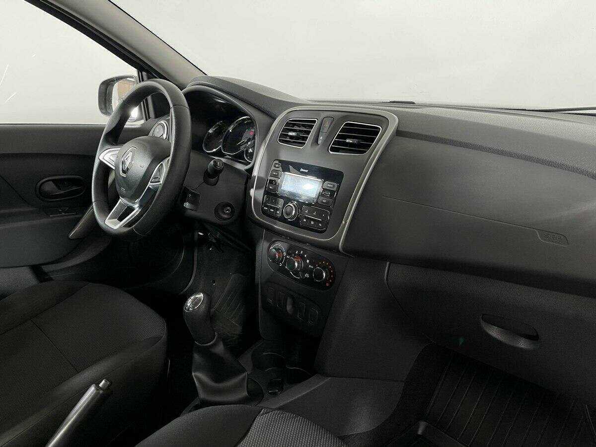 Renault Logan 2019 года с пробегом. Фото: #8