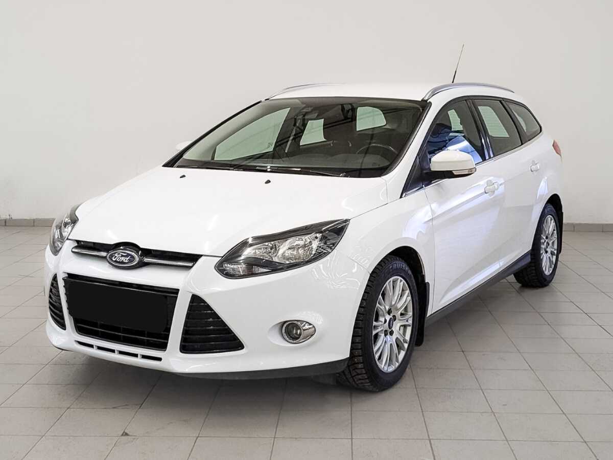 Ford Focus 2014 года с пробегом. Посмотреть фото