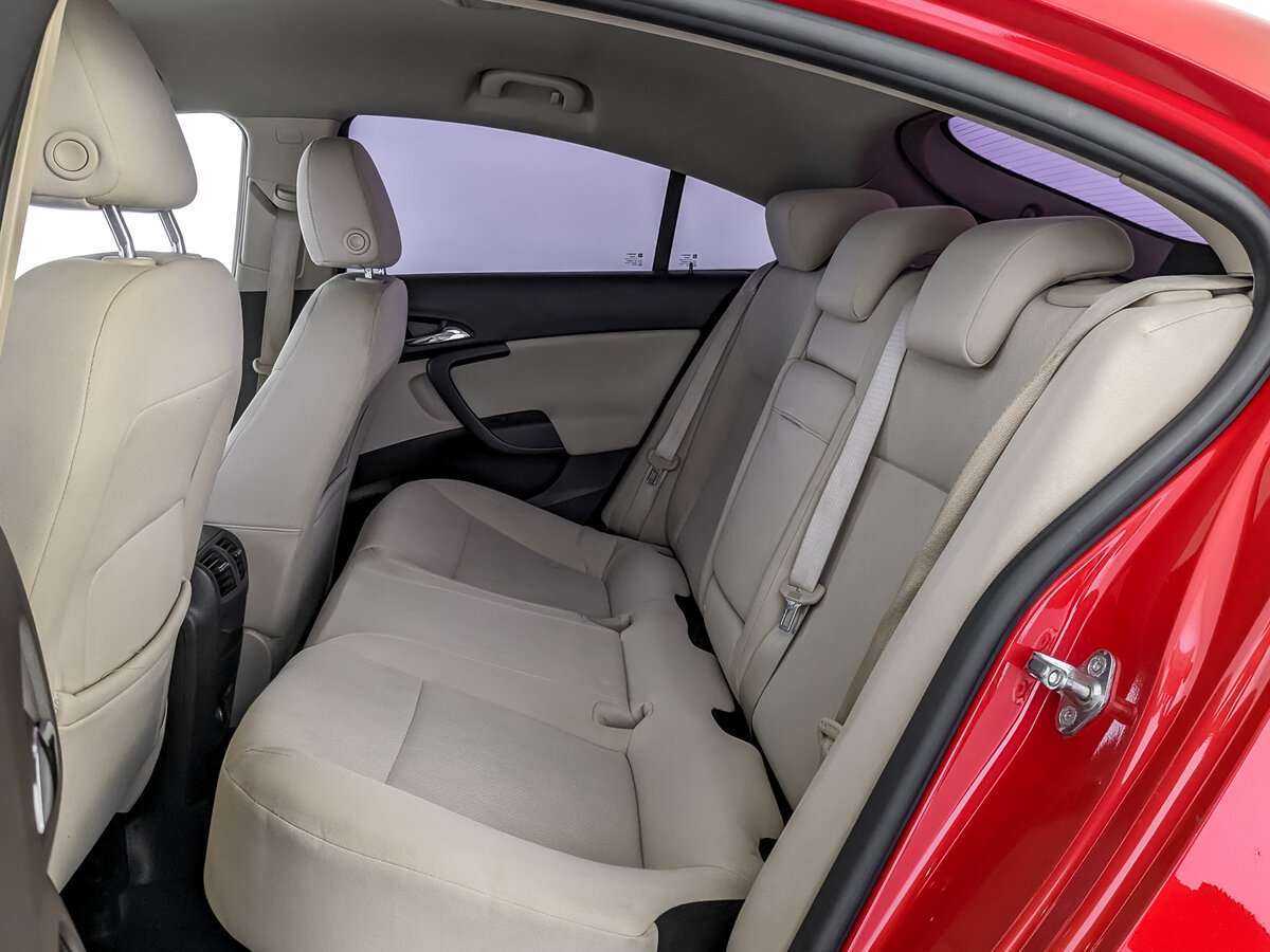 Opel Insignia 2012 года с пробегом. Фото: #9