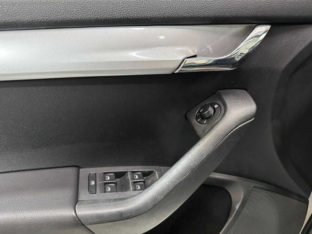 Skoda Octavia 2013 года с пробегом. Фото: #12