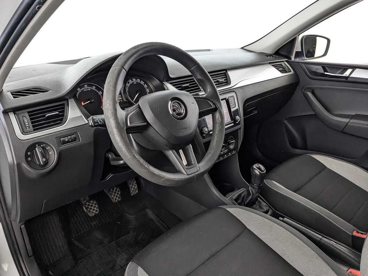 Skoda Rapid 2019 года с пробегом. Фото: #10
