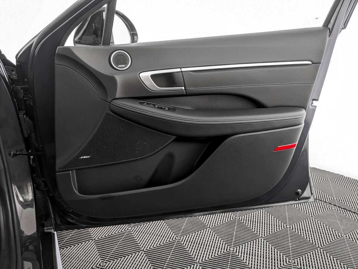 Hyundai Sonata 2021 года с пробегом. Фото: #19