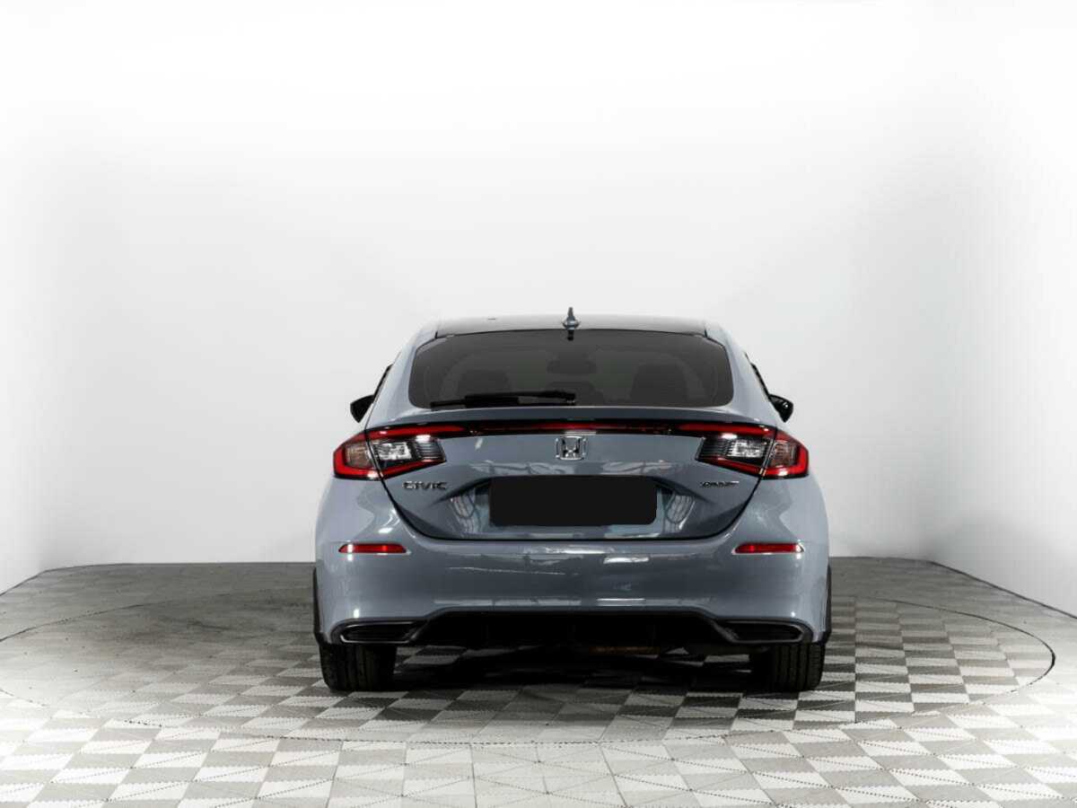 Honda Civic 2022 года с пробегом. Фото: #5
