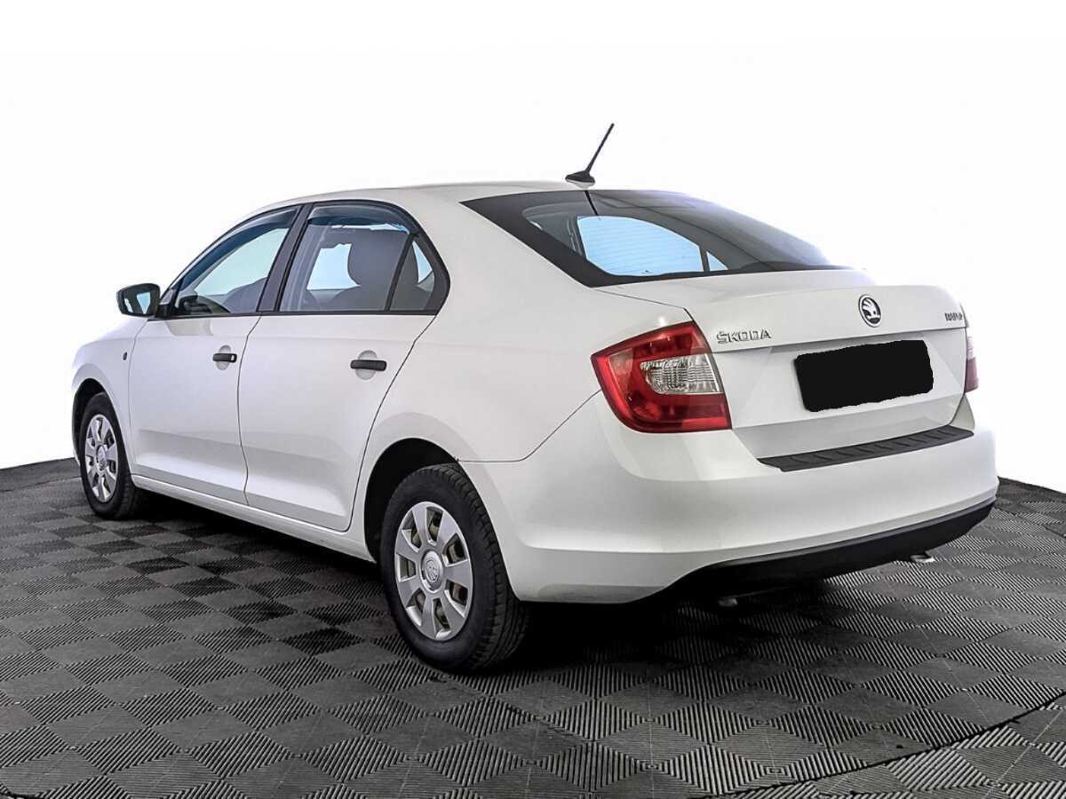 Skoda Rapid 2017 года с пробегом. Фото: #6