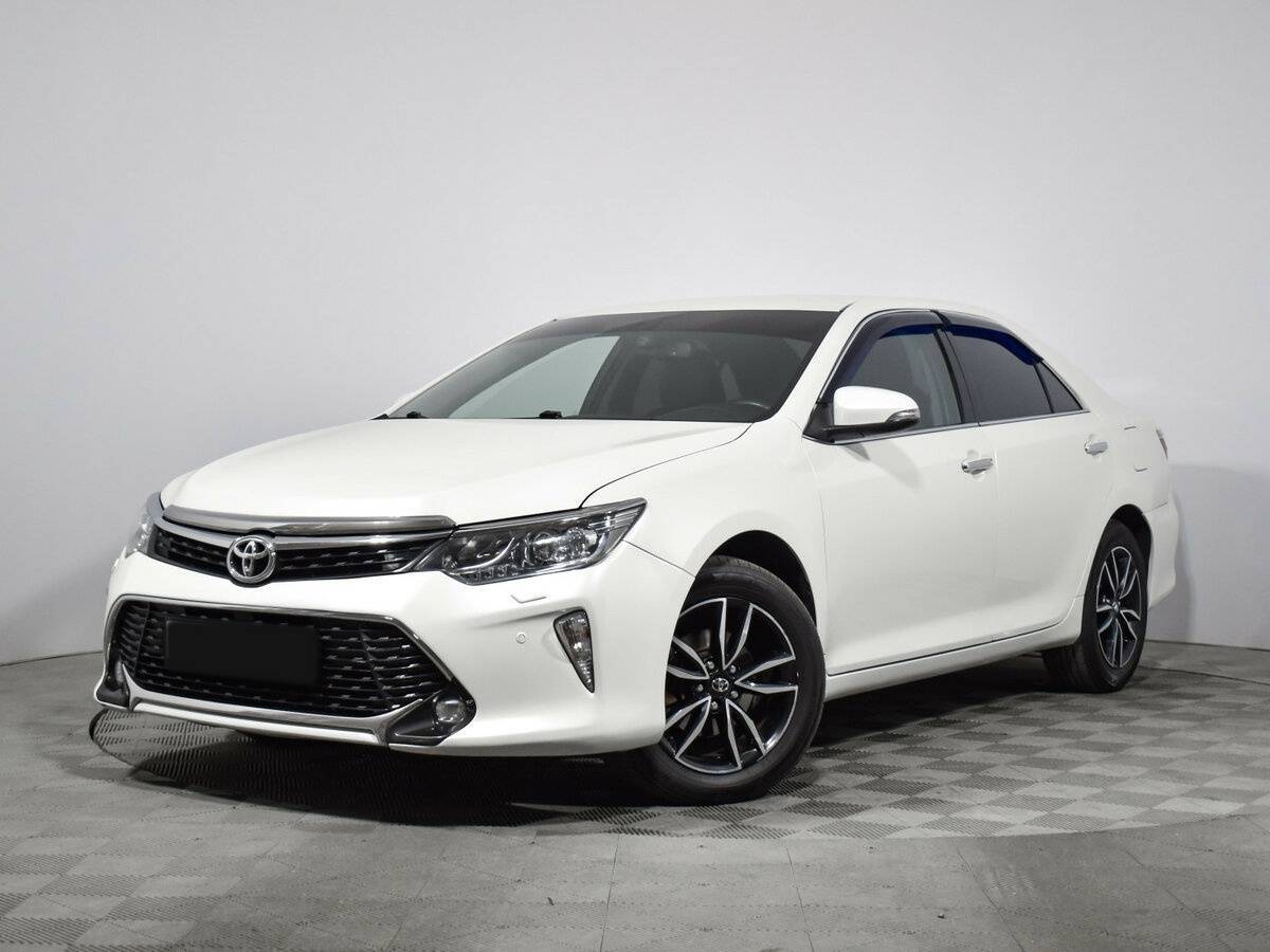 Toyota Camry 2018 года с пробегом. Фото: #0