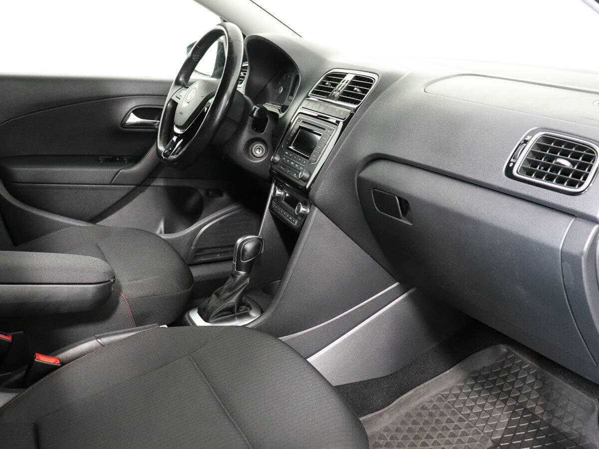 Volkswagen Polo 2017 года с пробегом. Фото: #6