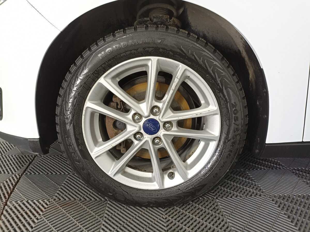 Ford Focus 2015 года с пробегом. Фото: #17