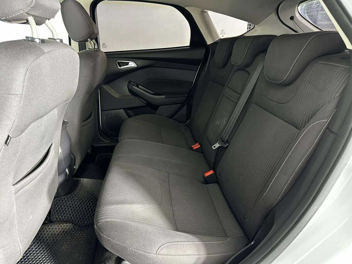 Ford Focus 2012 года с пробегом. Фото: #15