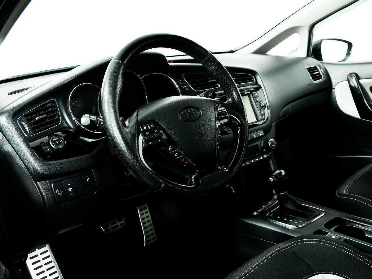 Kia Ceed 2012 года с пробегом. Фото: #12