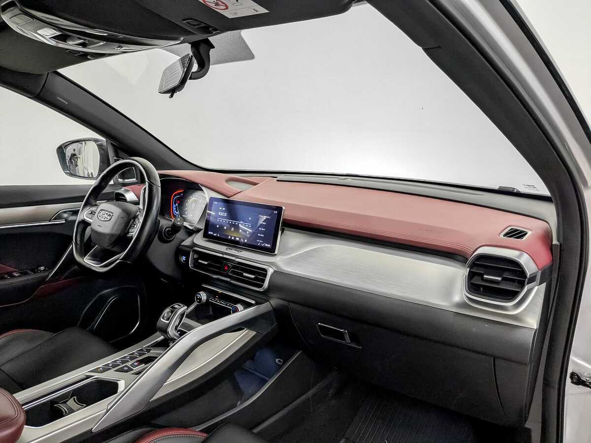 Geely Coolray 2020 года с пробегом. Фото: #10