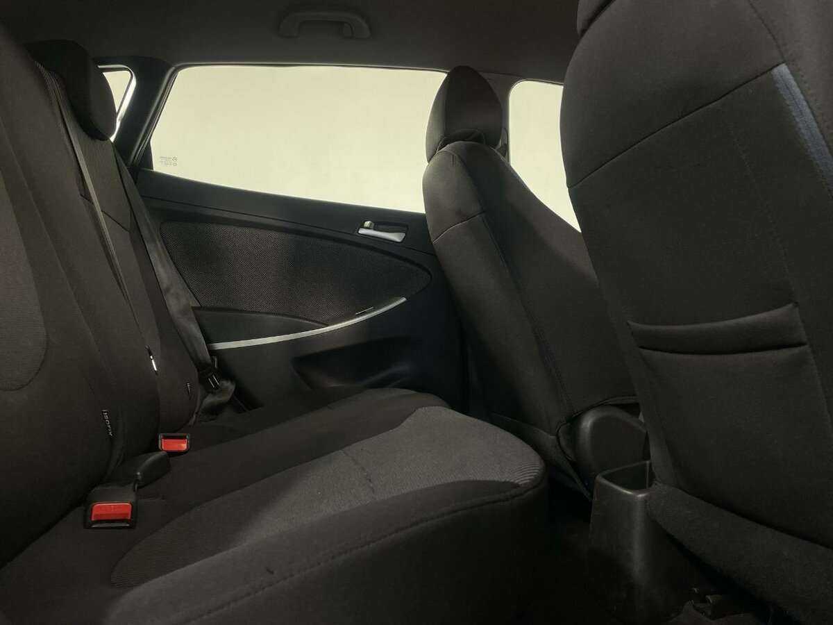 Hyundai Solaris 2012 года с пробегом. Фото: #15